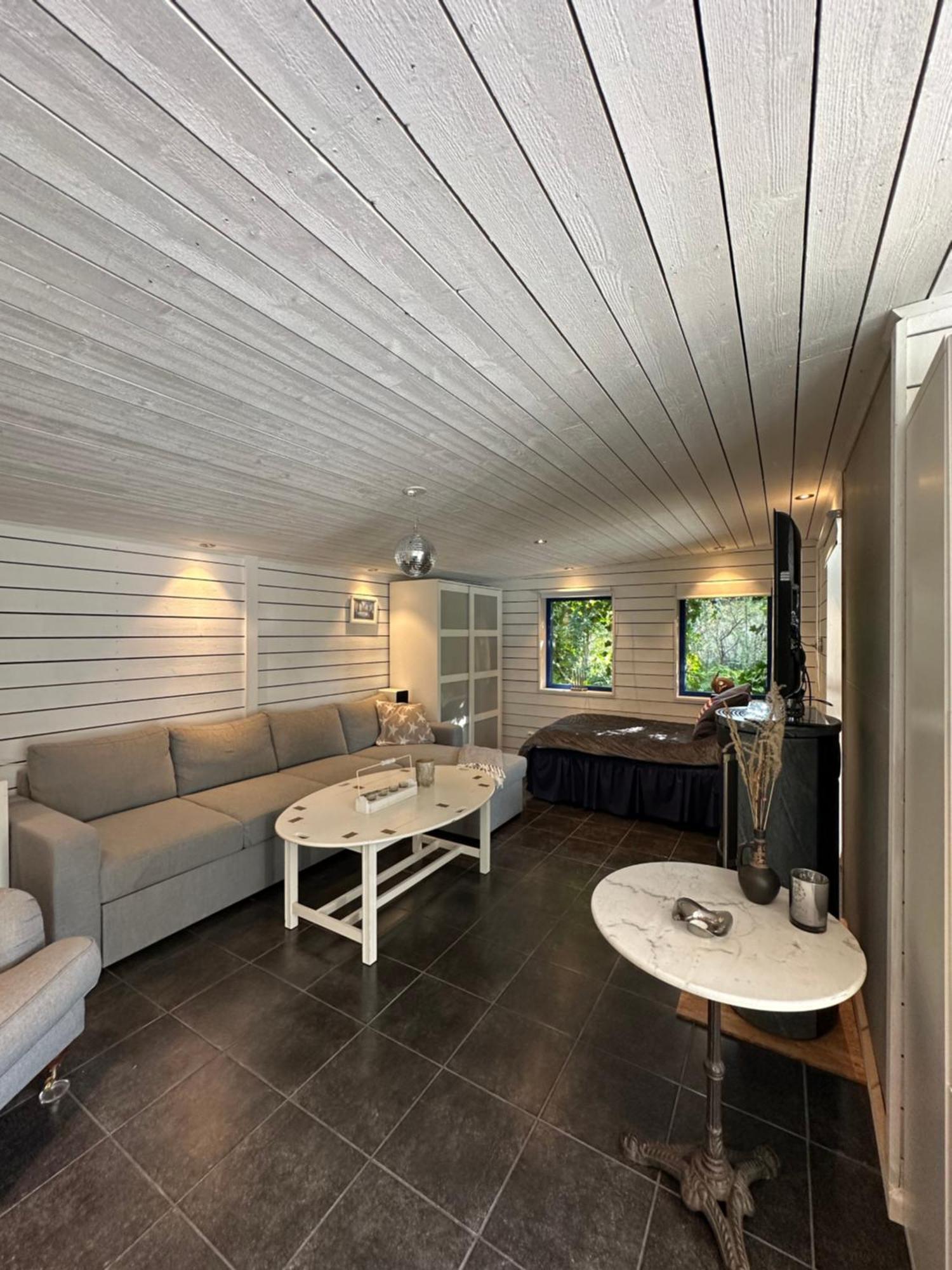Gaesthus I Kaempinge Naera Stranden Höllviken Exterior foto